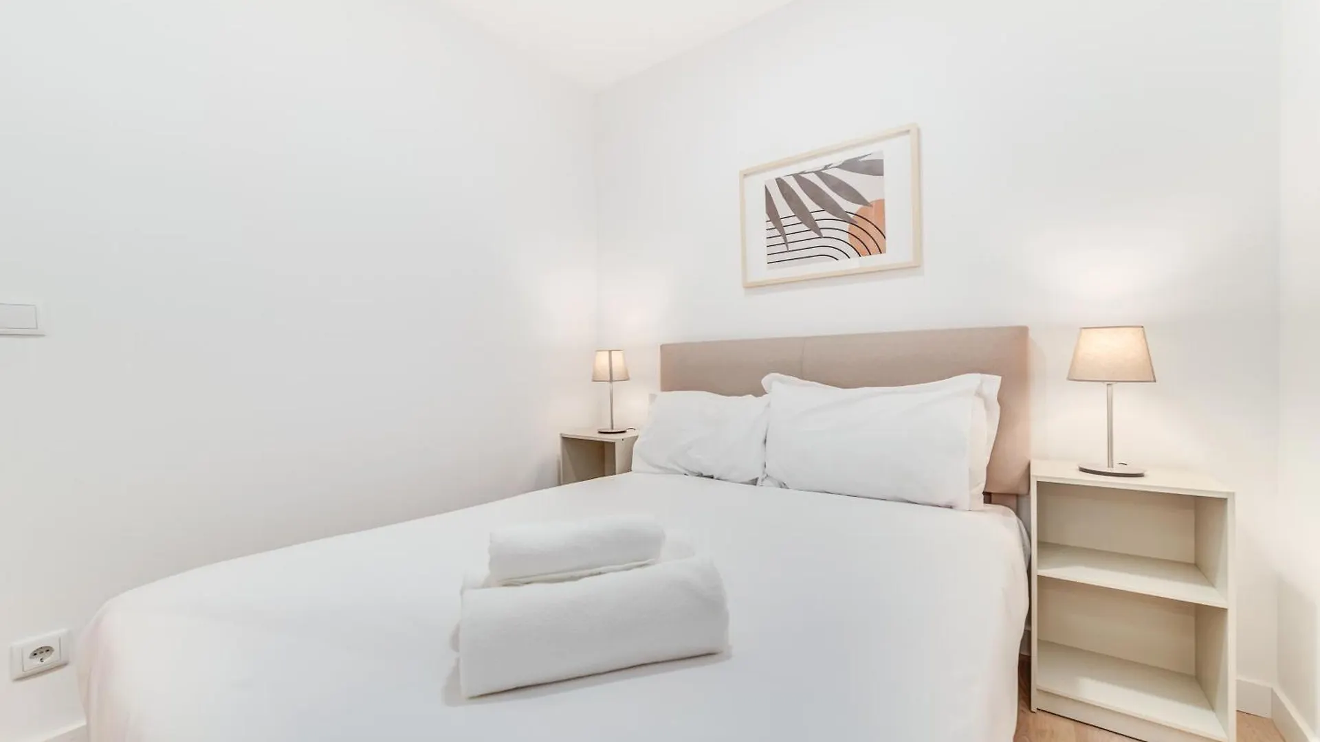 By The River - Alcantara Apartments Lissabon