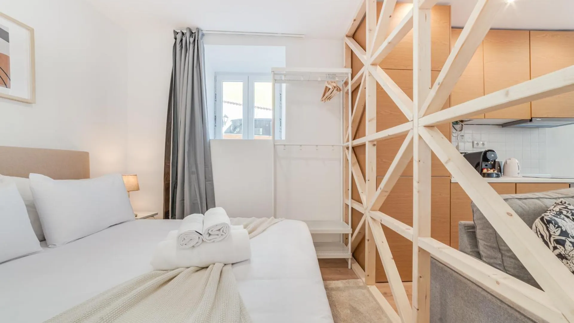 By The River - Alcantara Apartments Lissabon
